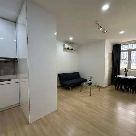 Netflix Studio Seaview 118Island Plaza